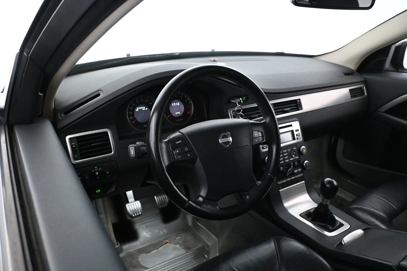 Car Image - 2odB1UOnvQnEBwYexM8wlD