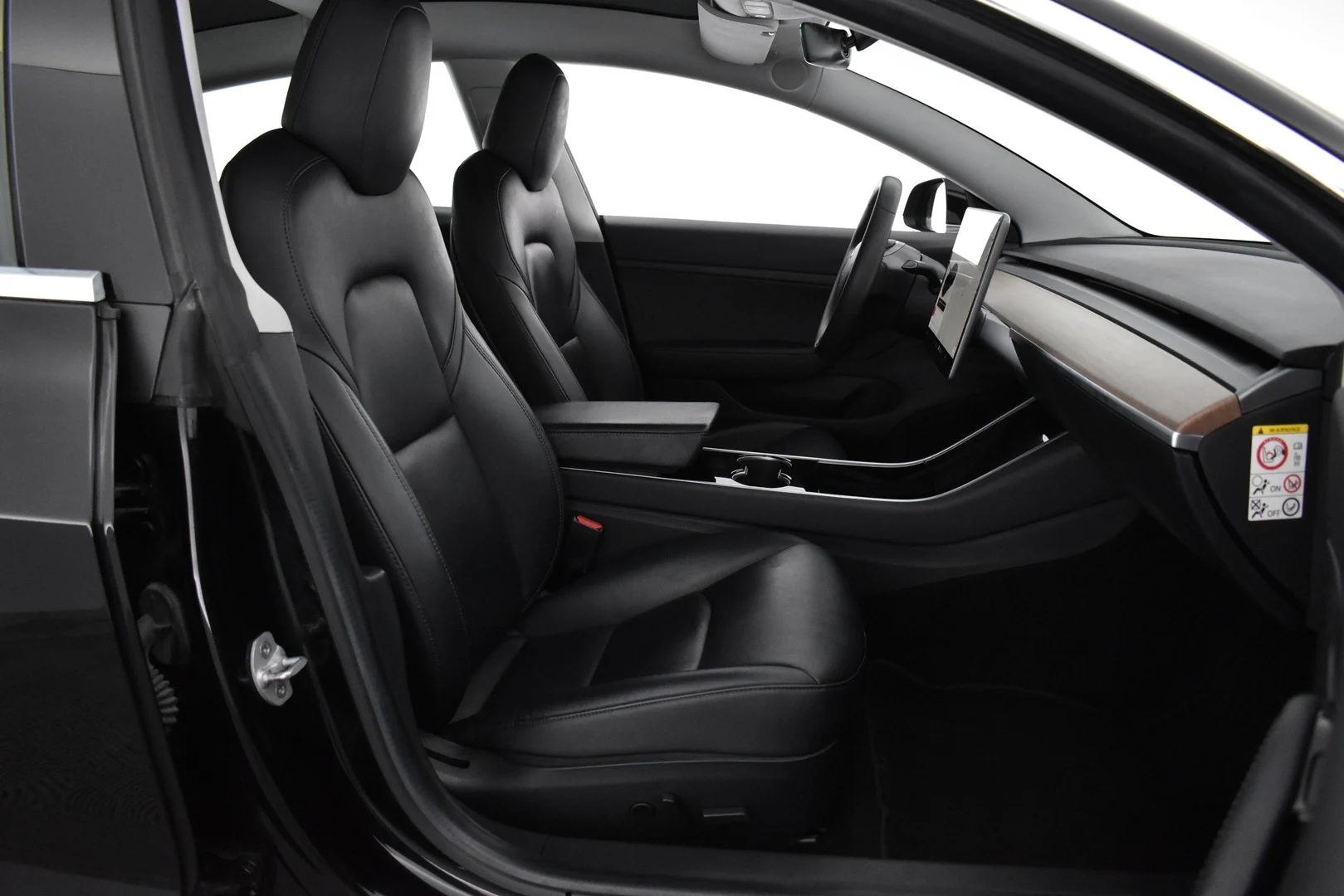 Car Image - 3roKmimTmOTxrwjXNScHJk