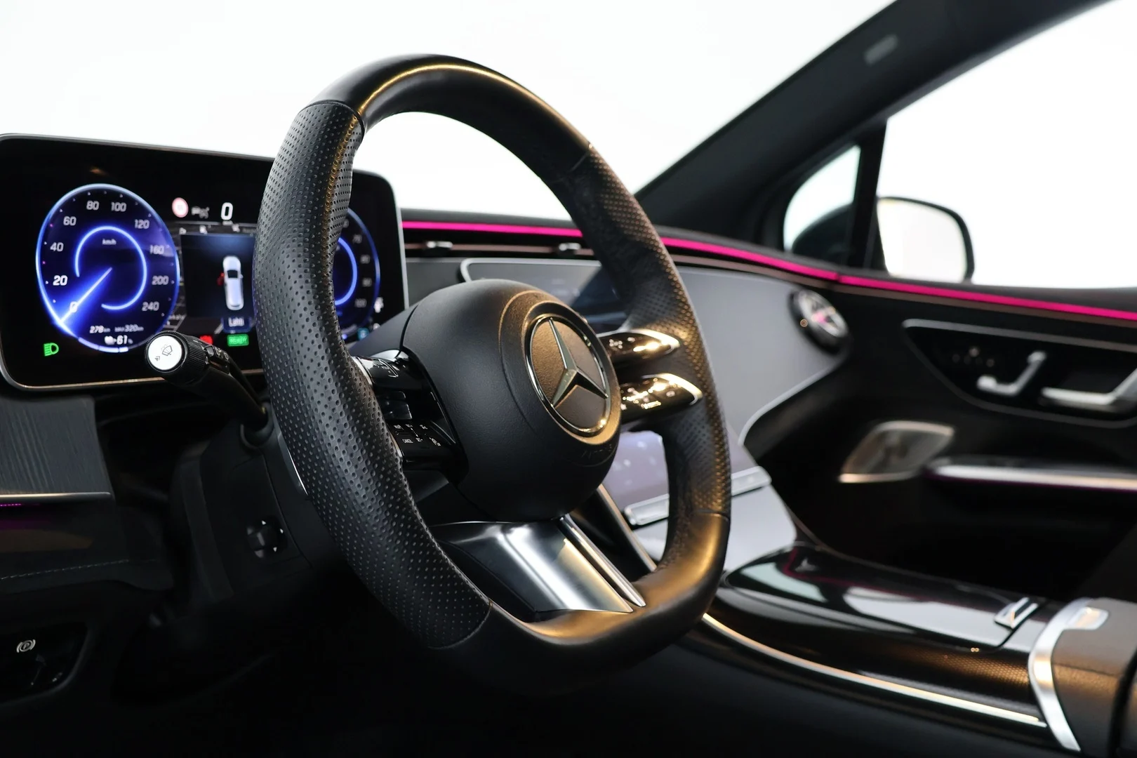 Car Image - S4fRR5XwsjANLWshlBZy6