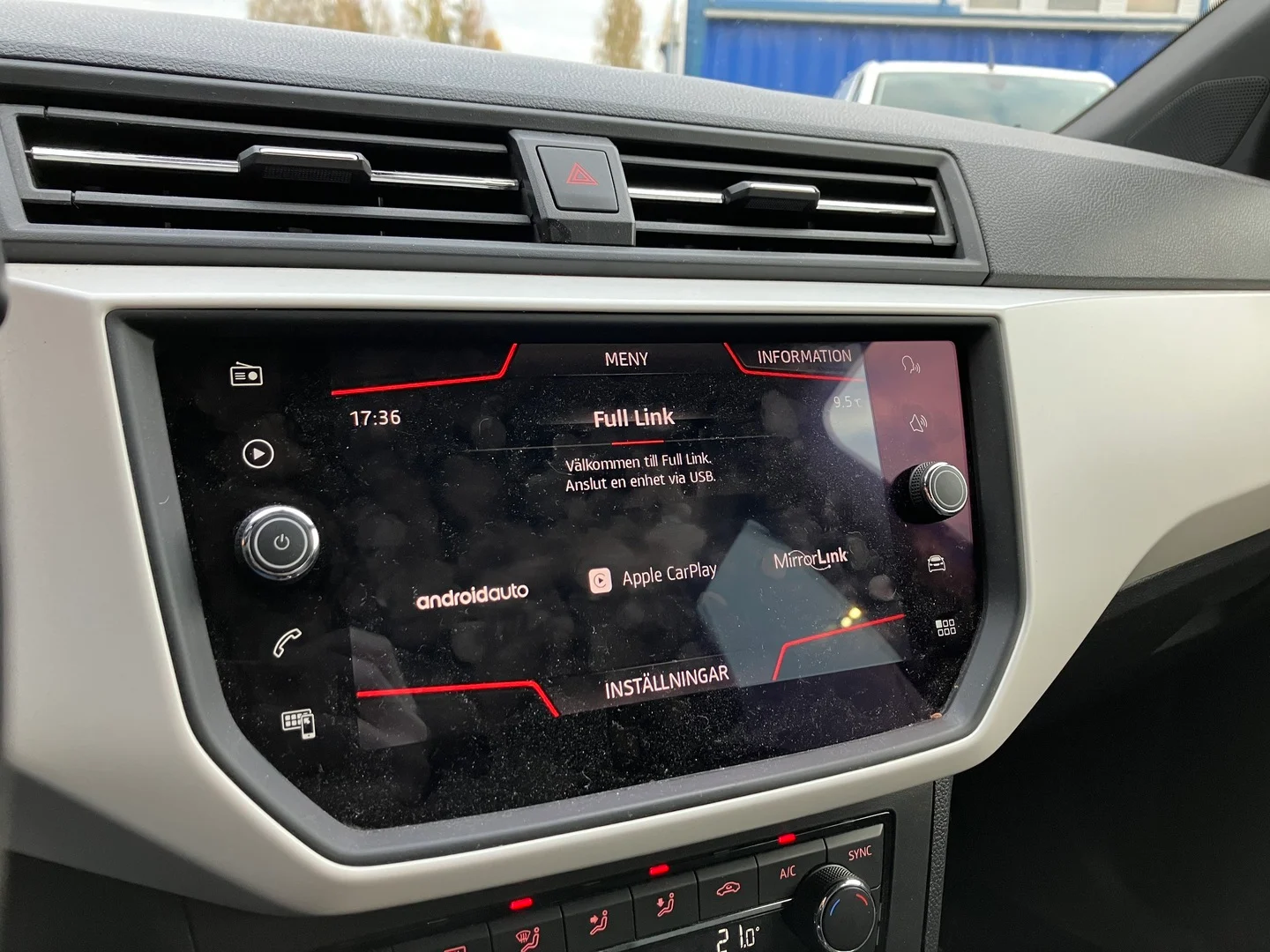Car Image - 1rBDHccU4HOzTvb6MdFkYT