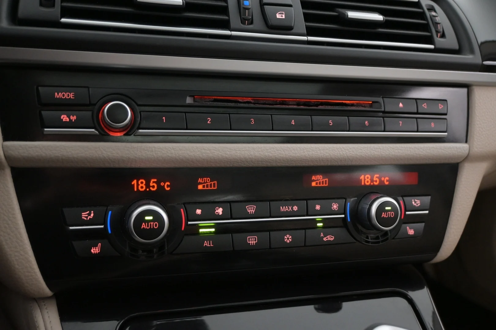 Car Image - 2vZQOpOj3PuWNVumlomGQr