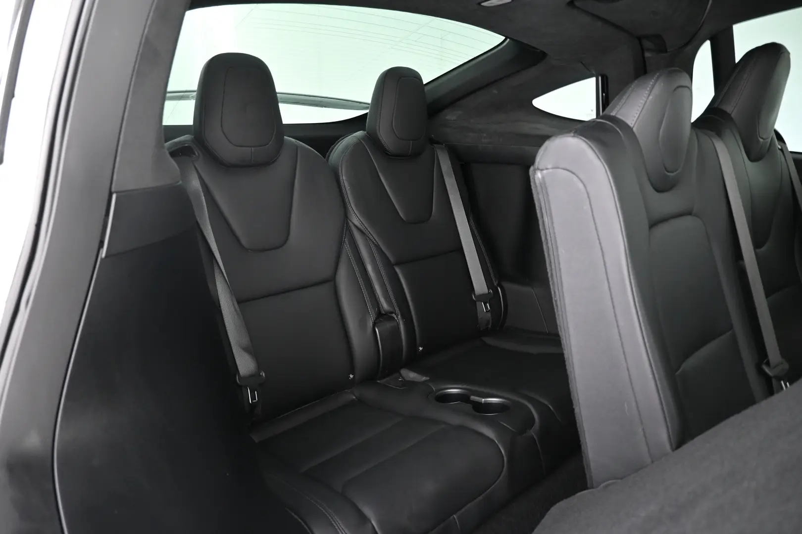 Car Image - 6yfj5Z1s2deYwUP1N32VvX