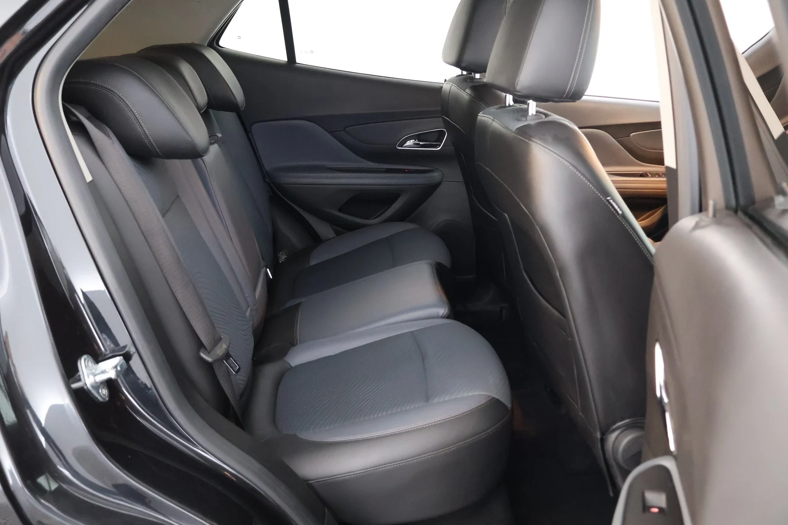Car Image - 3VrS3OT2Y0AsPFZ7vLTl0u