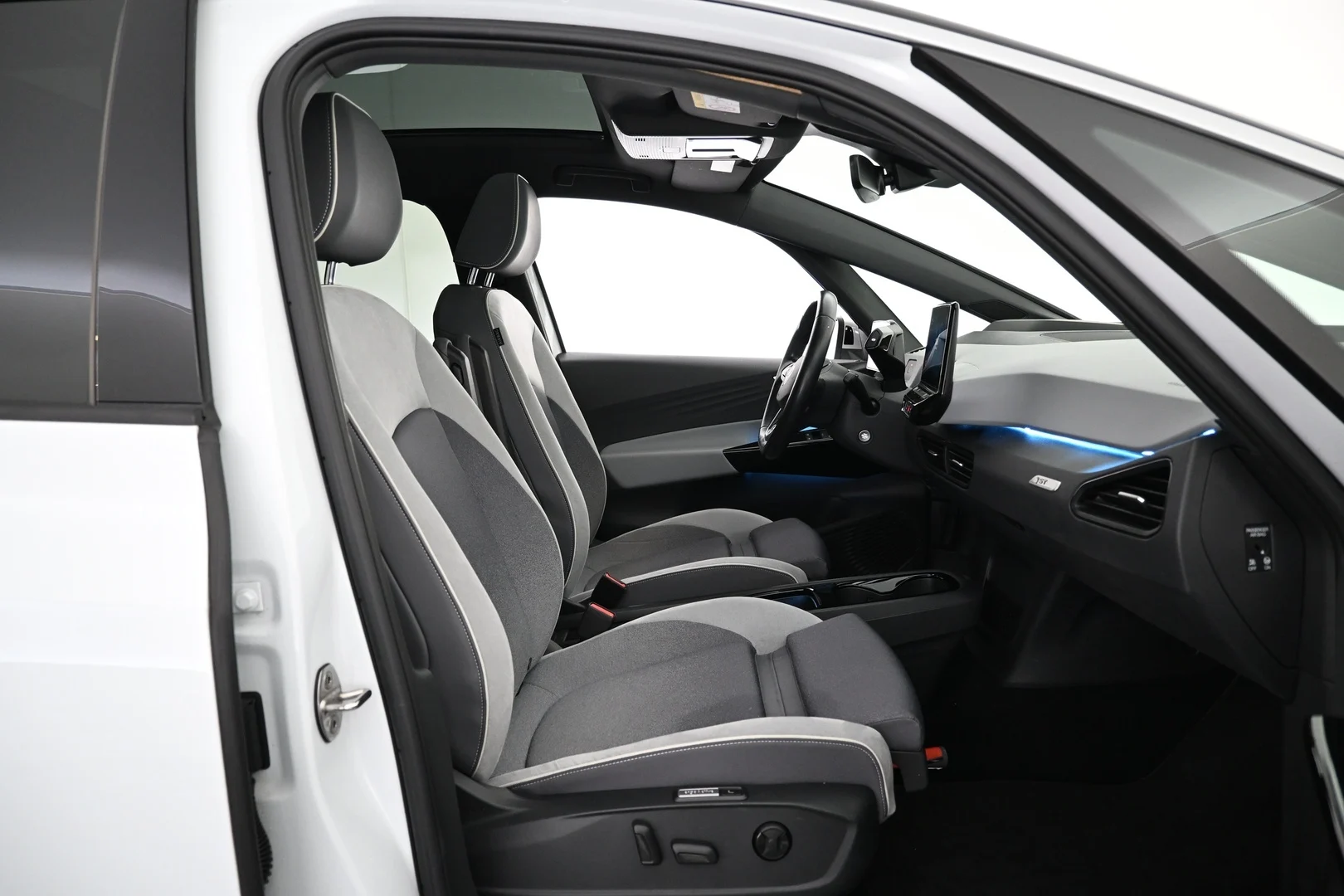 Car Image - 3N2t5Ot4ygoO1o6WY3fITX