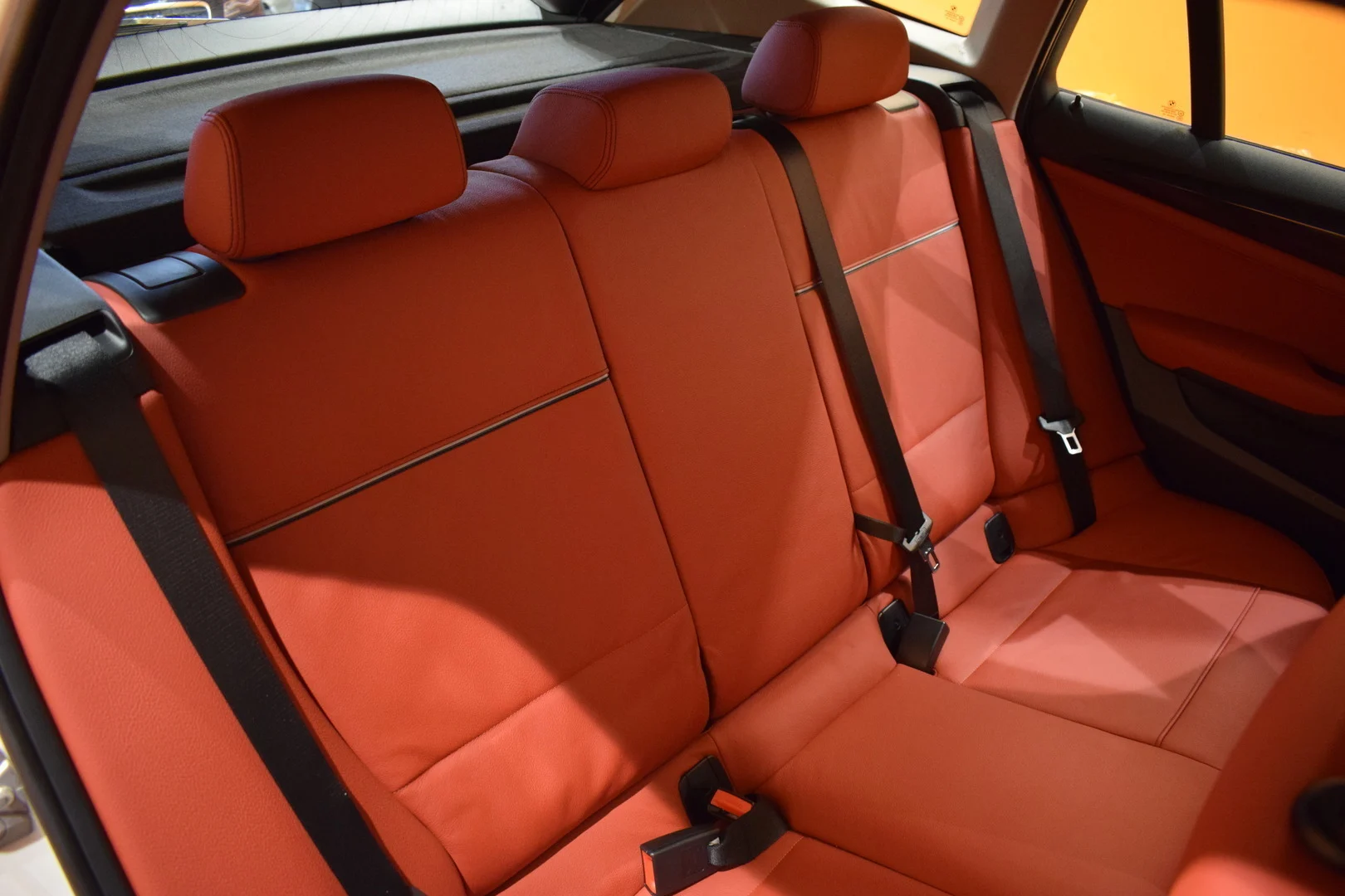Car Image - xQtD4Z5BuJfAoDk54j3oY