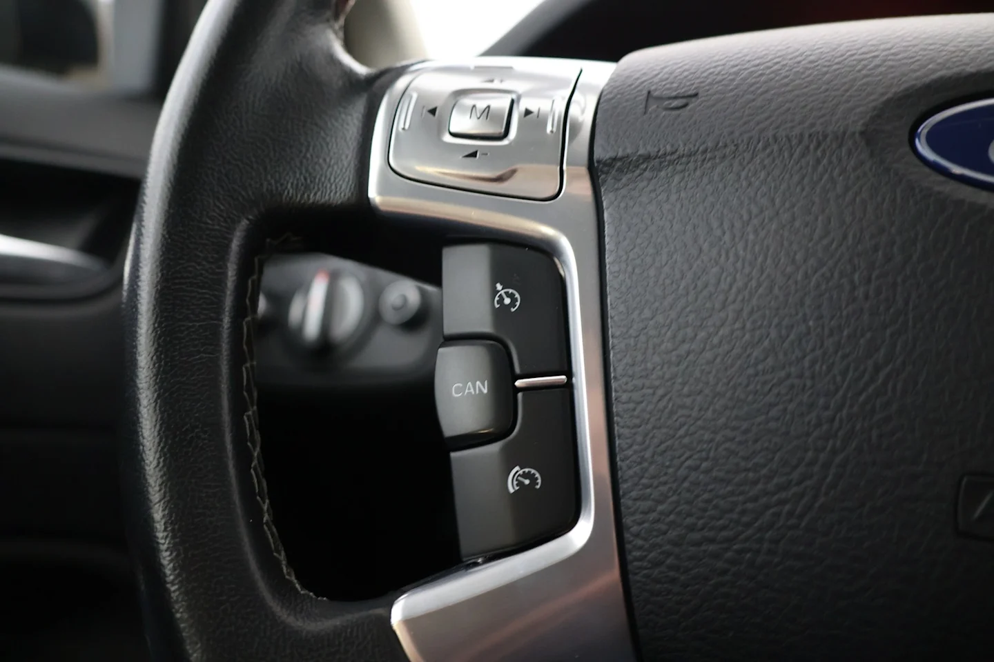 Car Image - 24VKPiODhkLtoeWiYH7Nxh
