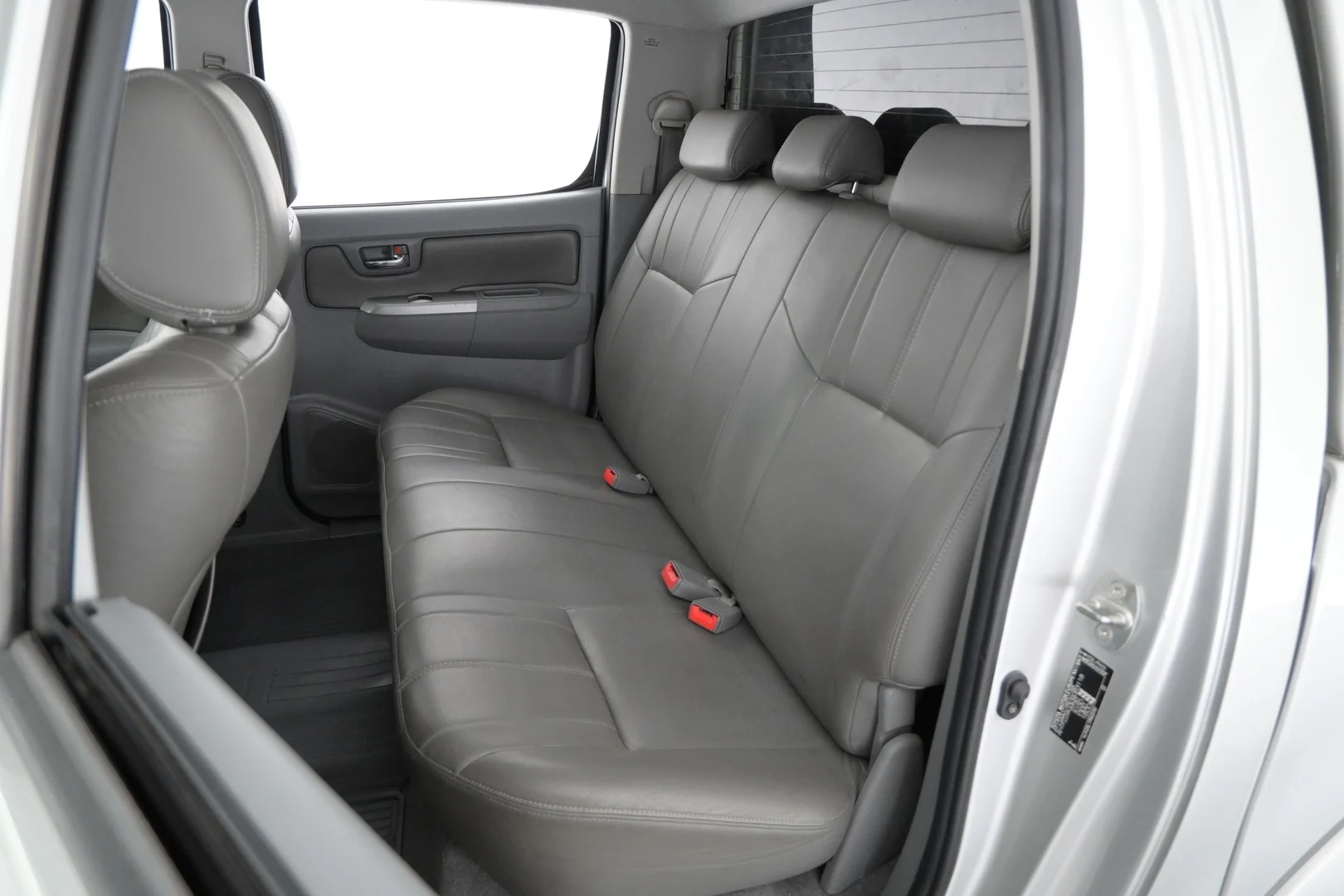 Car Image - 42KtSCfyKlmpkZ8XDsW161