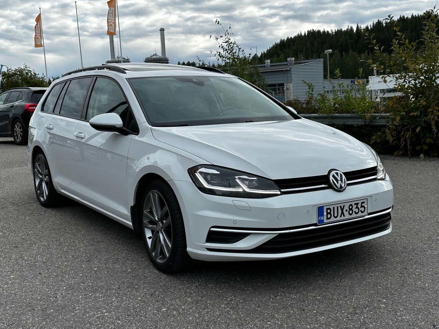 Car Image - 6ltaTK1aSu7mLiyZzm8v7l