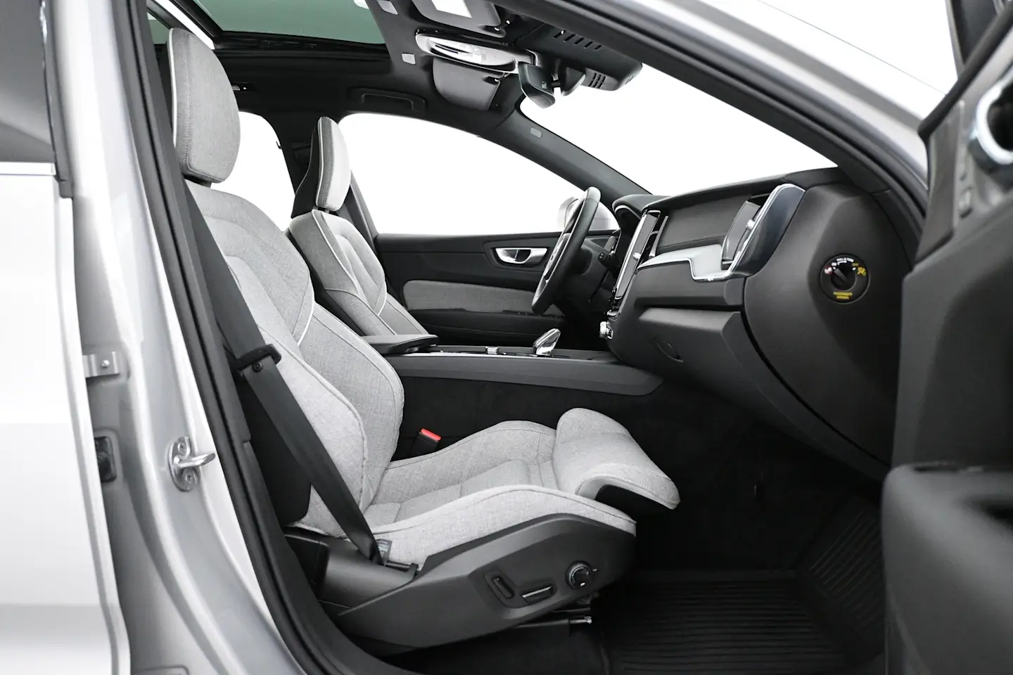 Car Image - 1FSL5YJtvMY9vkgj9ZUYGh