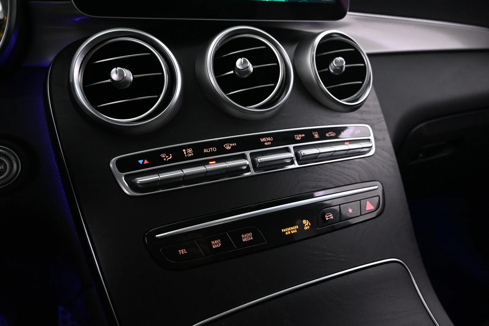 Car Image - 4wzCYuLYxyzpGHZQUmdlyc