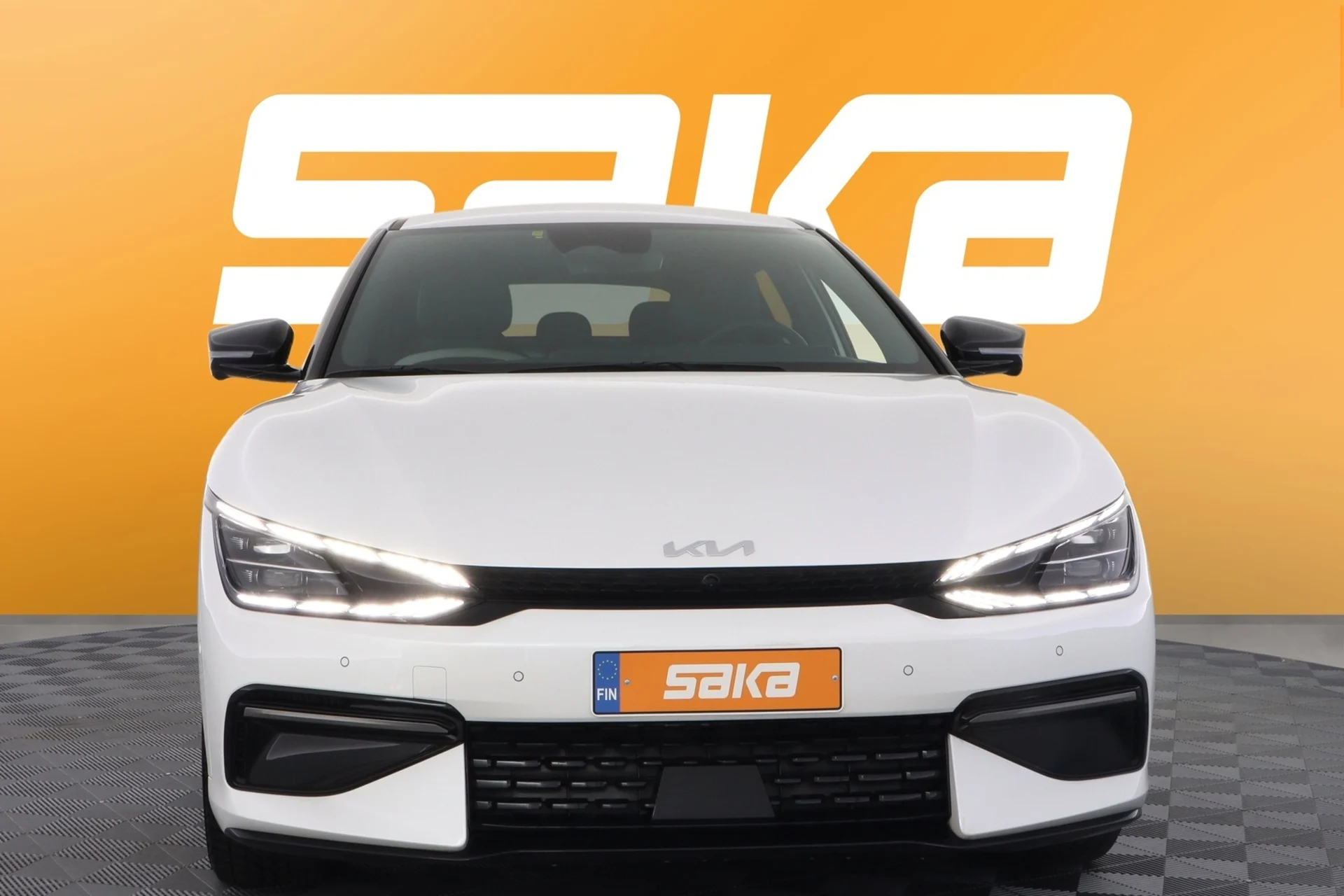 Car Image - 3JQWtrlmBI3xQQ3H2QFhEv