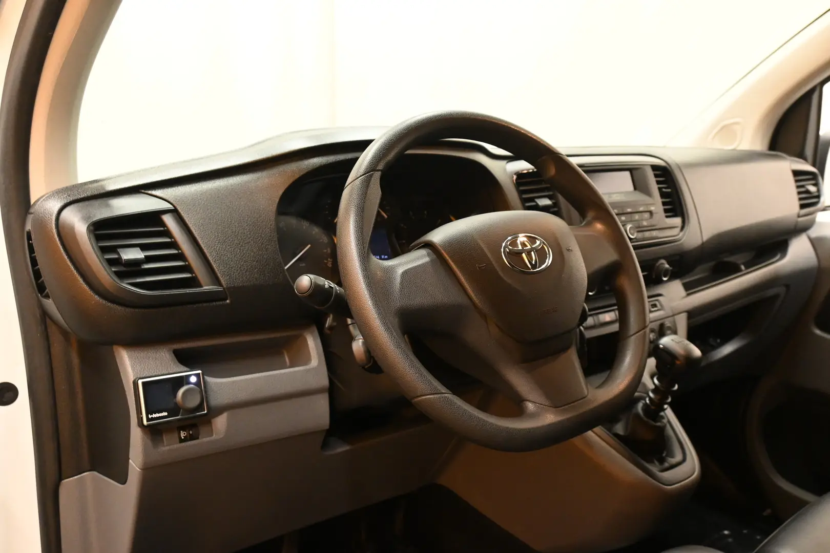 Car Image - 7KtFOmeqovozXjQh35xxw1