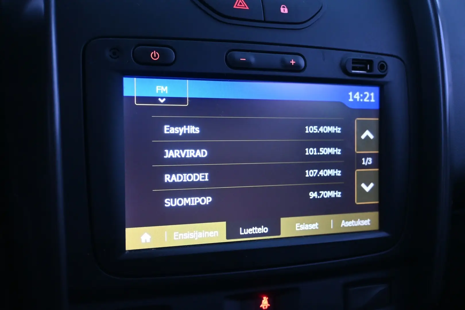 Car Image - 28fVmvLpeUGQb6AvjP0JUf