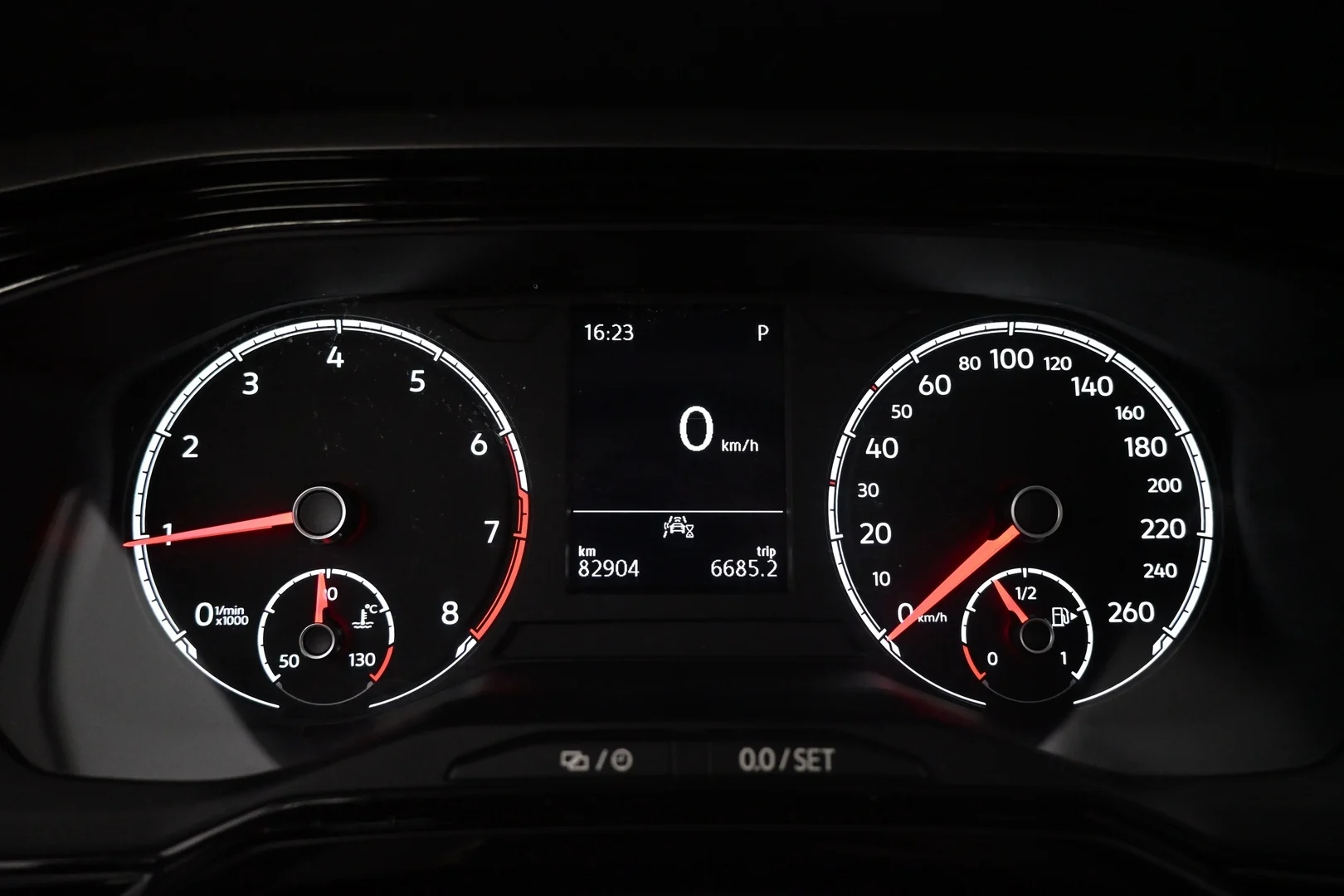 Car Image - 21c7fiLYPuclnc8dGffnGx