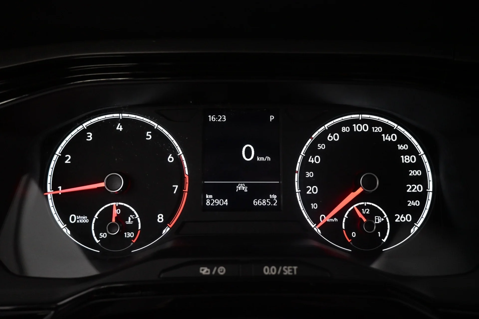 Car Image - 21c7fiLYPuclnc8dGffnGx