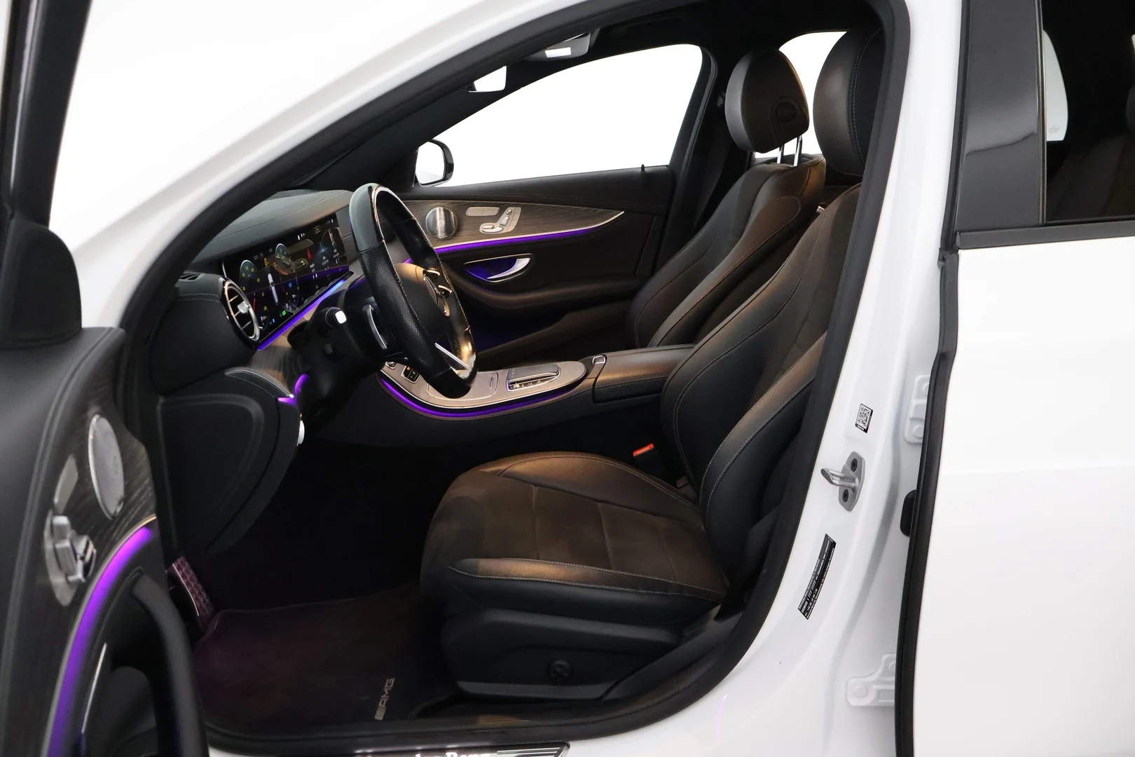 Car Image - 5H331shrfcWo0ze9Ng9SiW