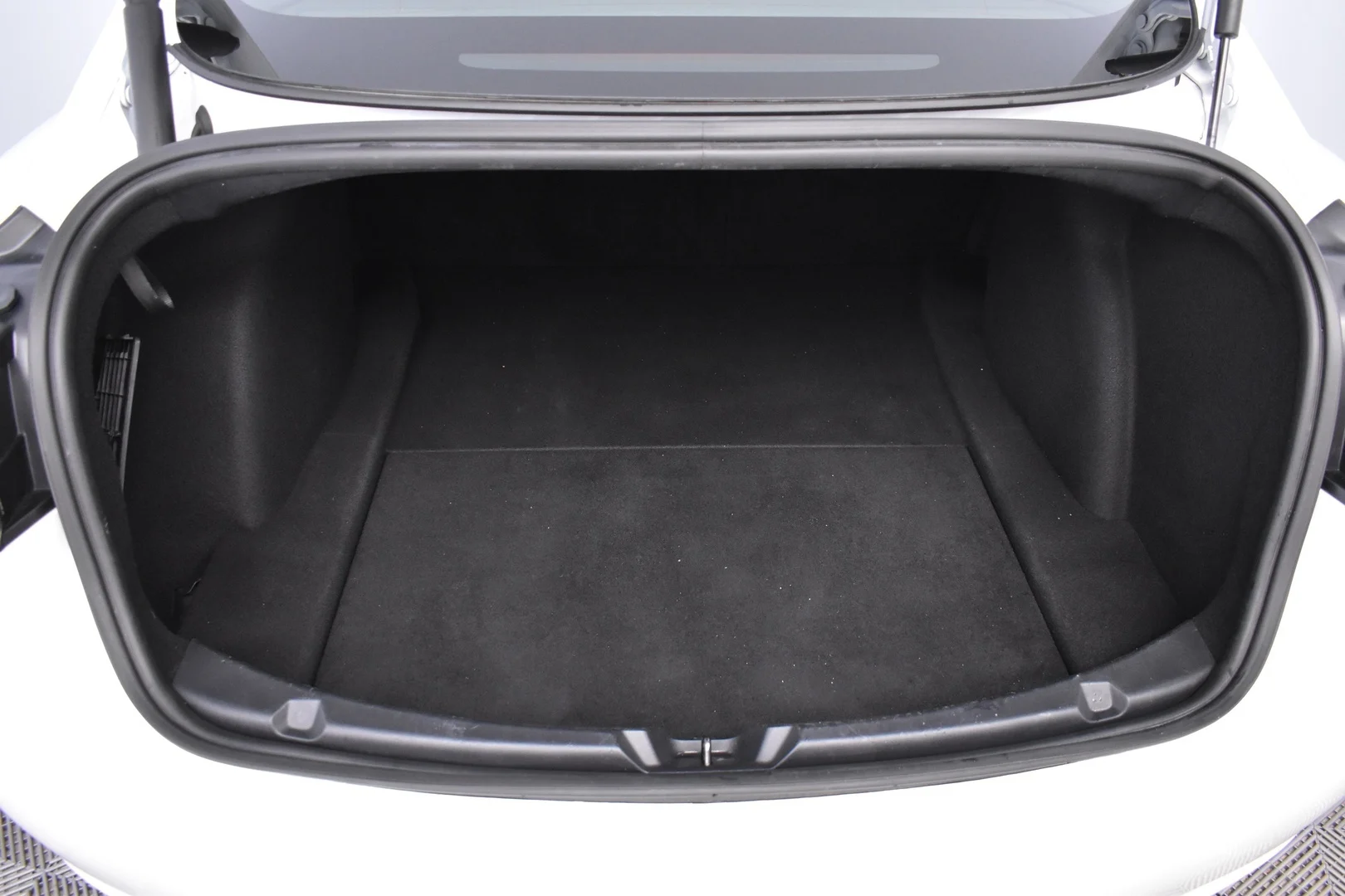 Car Image - 3EDgXyyV5KWLQ7uhy7PRgR