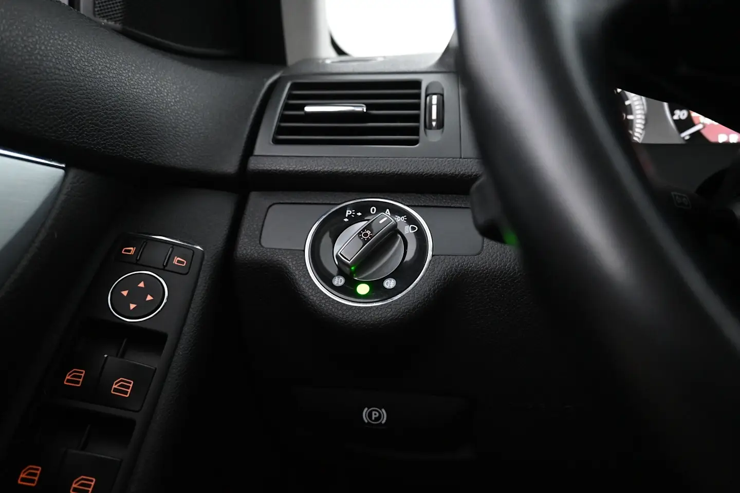 Car Image - 6fStvv0a9JeRErdvk8hUQ6
