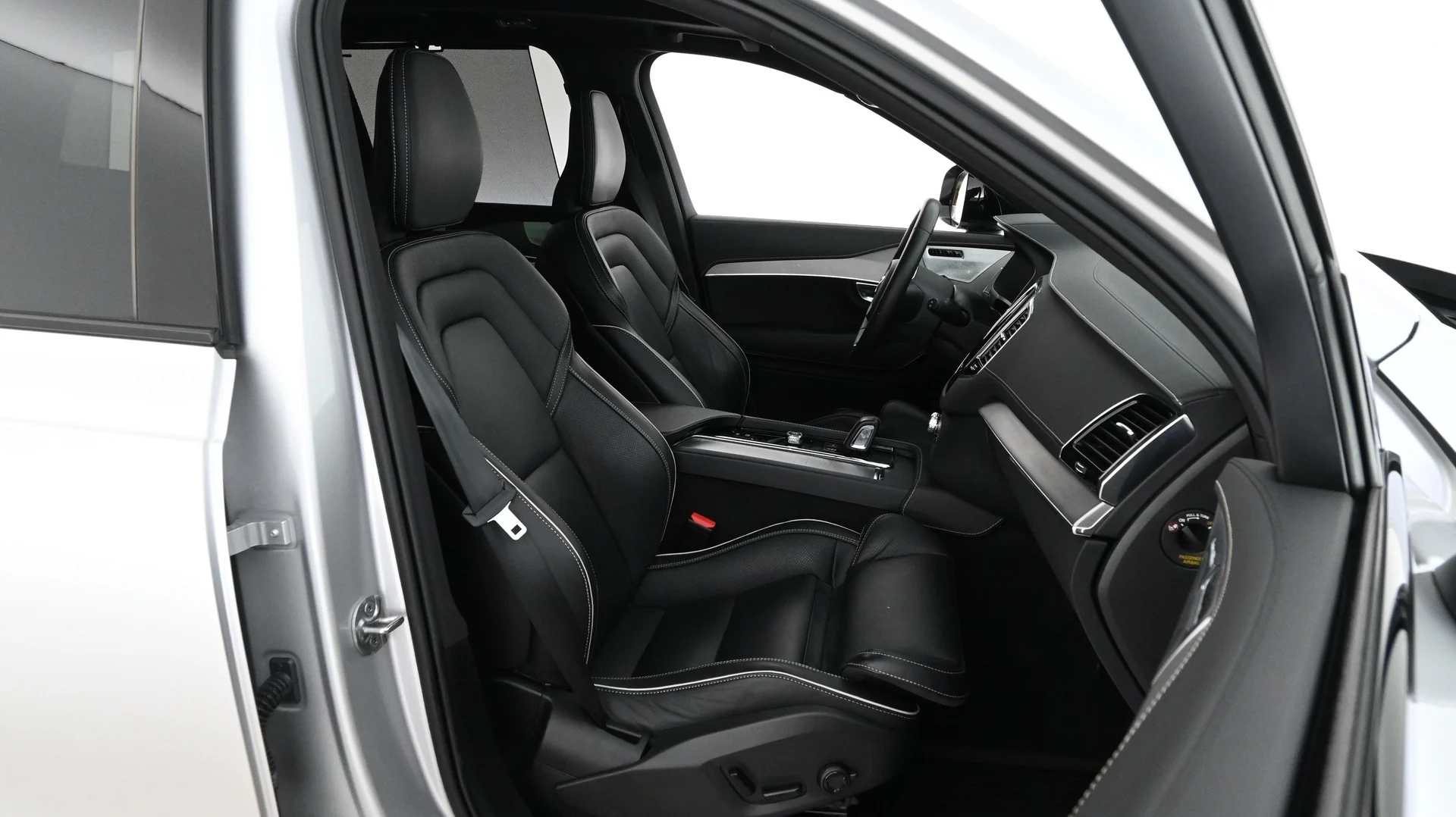 Car Image - 1UOdxTNotaofxFc6s8C5pN