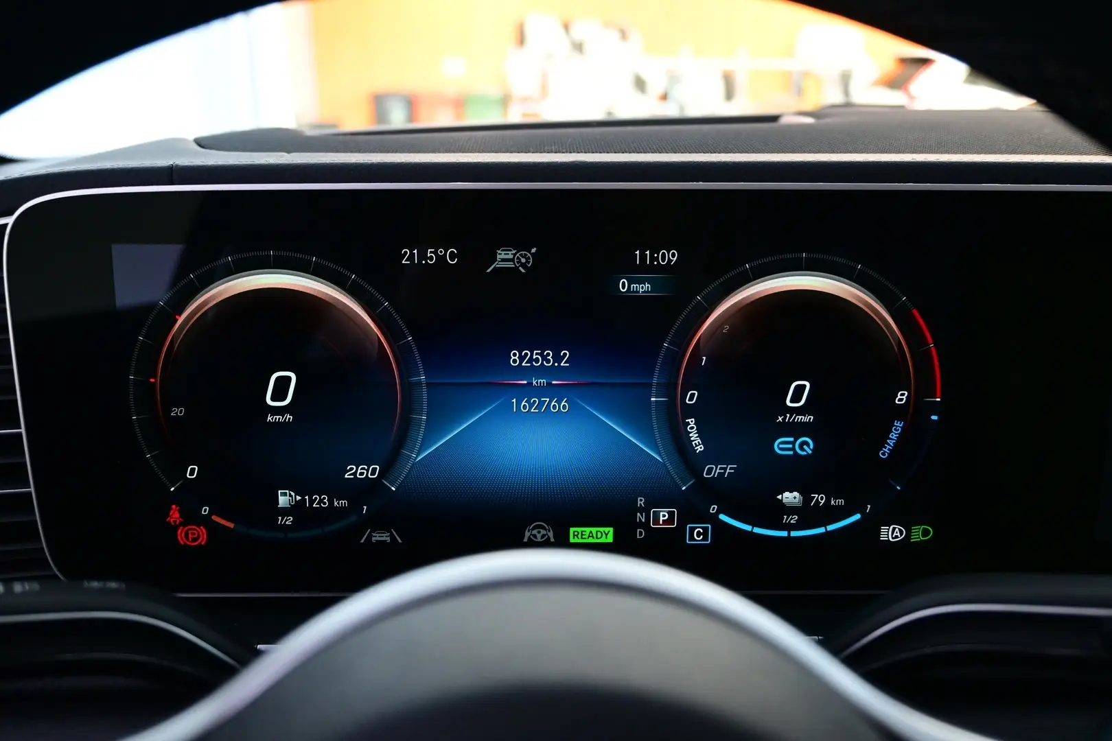 Car Image - 5D7Zs0TbMogOrFrRv7hhOr