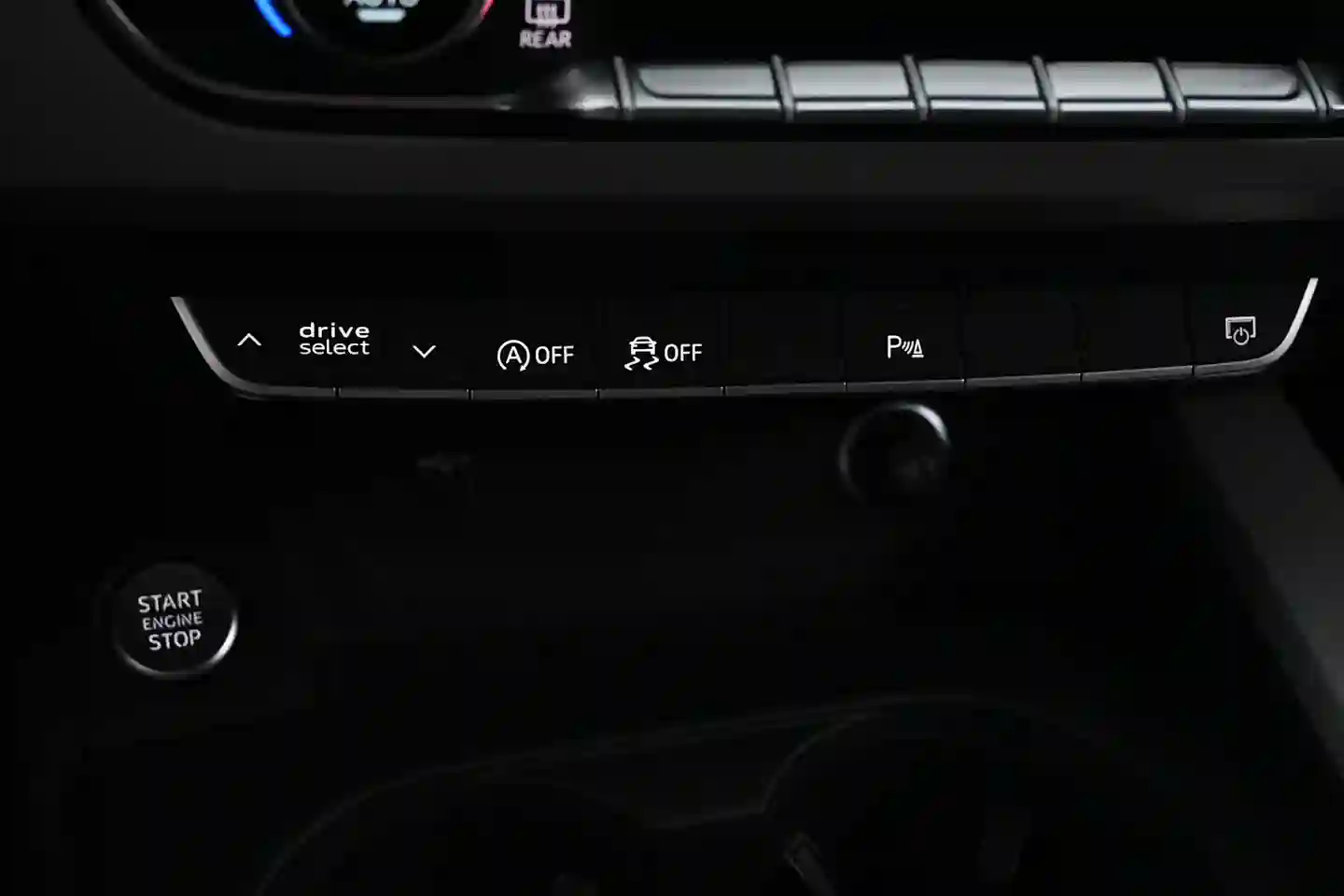 Car Image - 5pocurbbGsm6bKBR0kmsOE