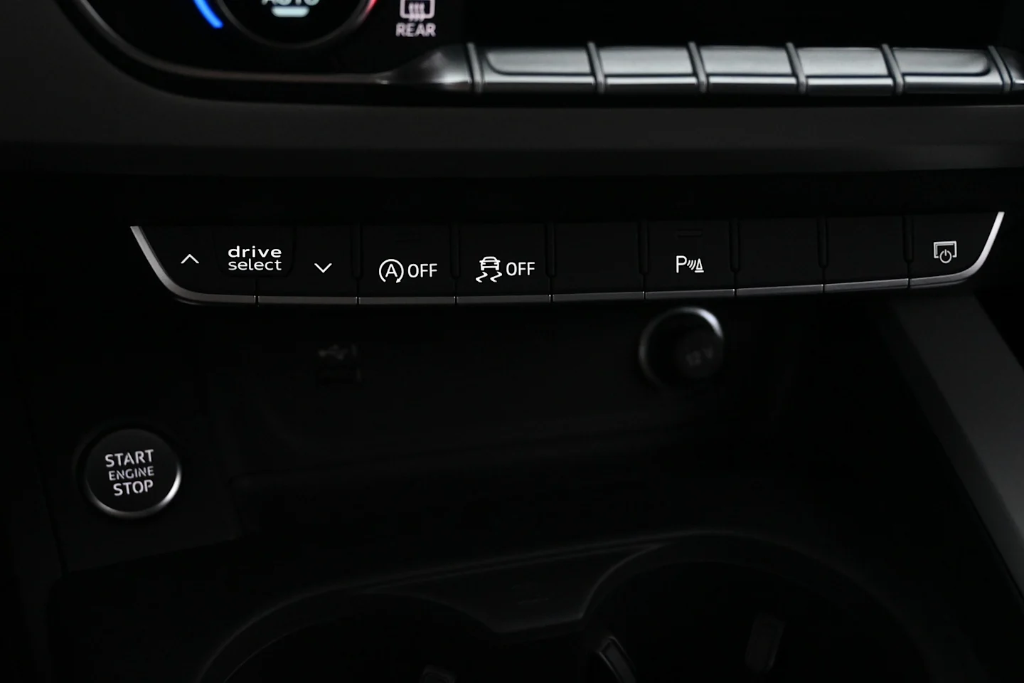 Car Image - 5pocurbbGsm6bKBR0kmsOE