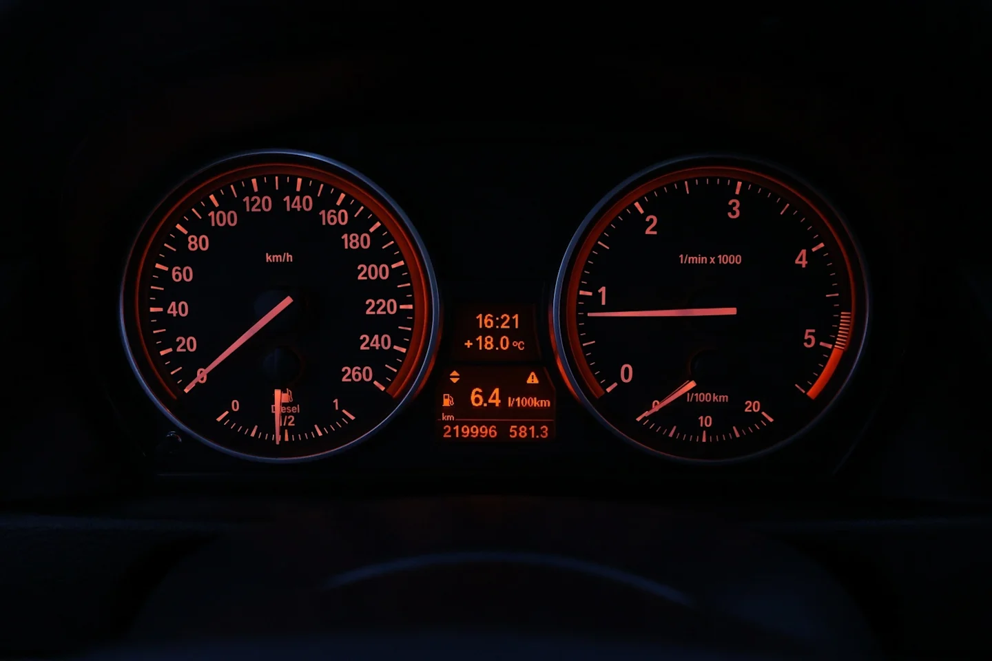 Car Image - 1xCG60pM0H2XI4LnMPjCCu