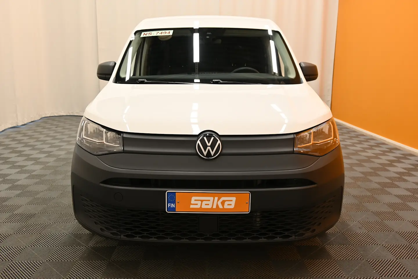 Car Image - 2t0pJD5E1xSzvaCYnbWIEj