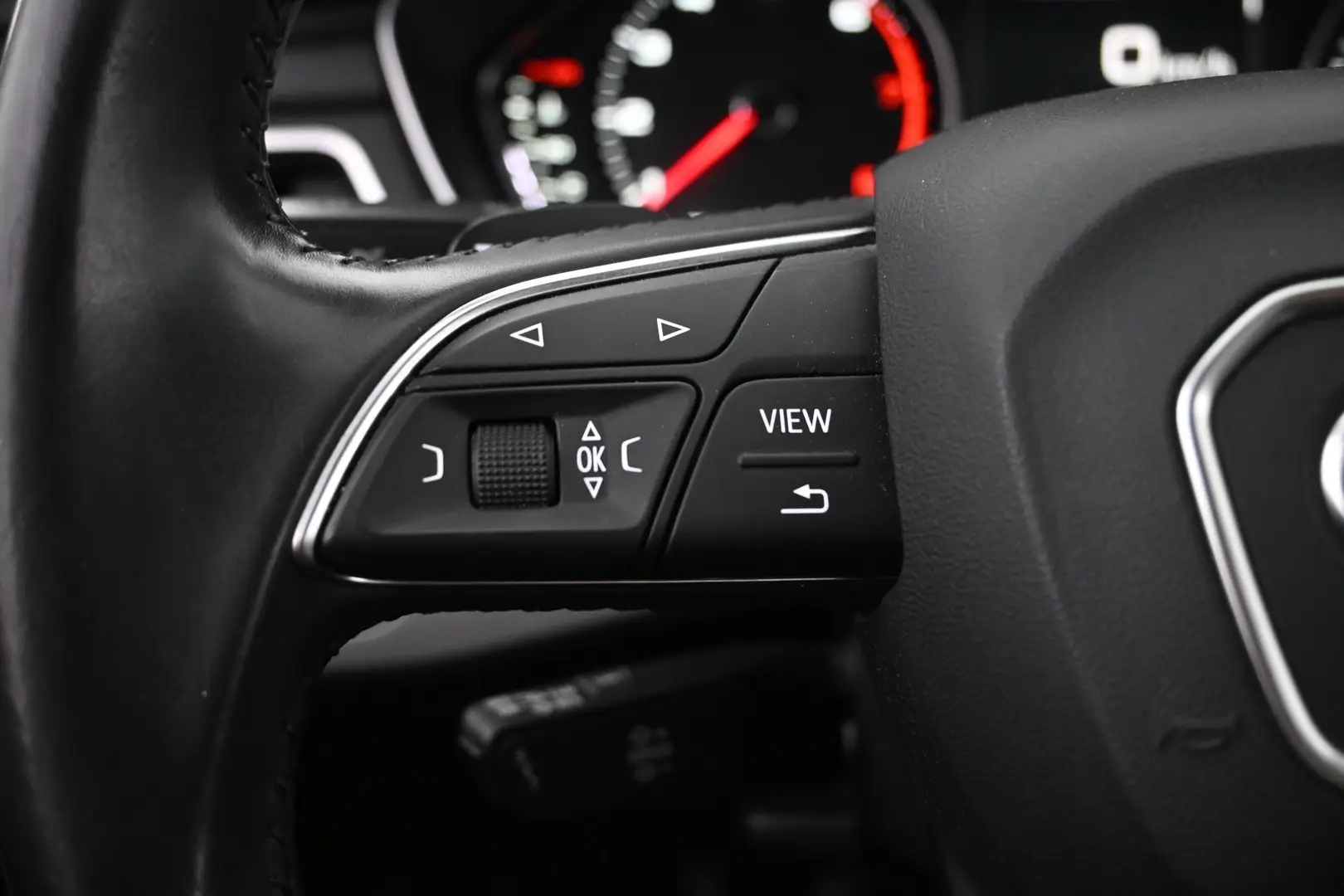 Car Image - 7Ji2oQ9T0EyNeCa5CV9ZKj