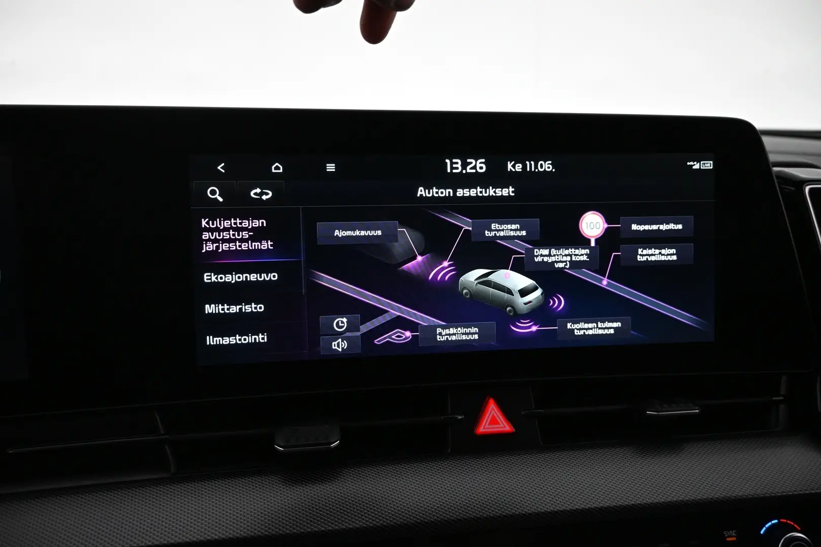 Car Image - 3n8WMBKTQ66eSaPl3DN5s7