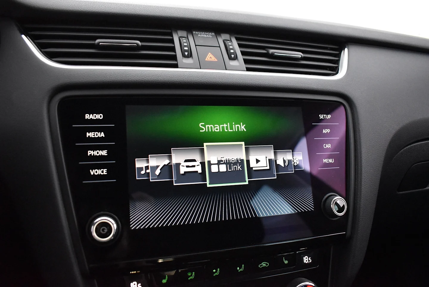 Car Image - 6PezX2iC1PM0WQ5Nz7xQdH