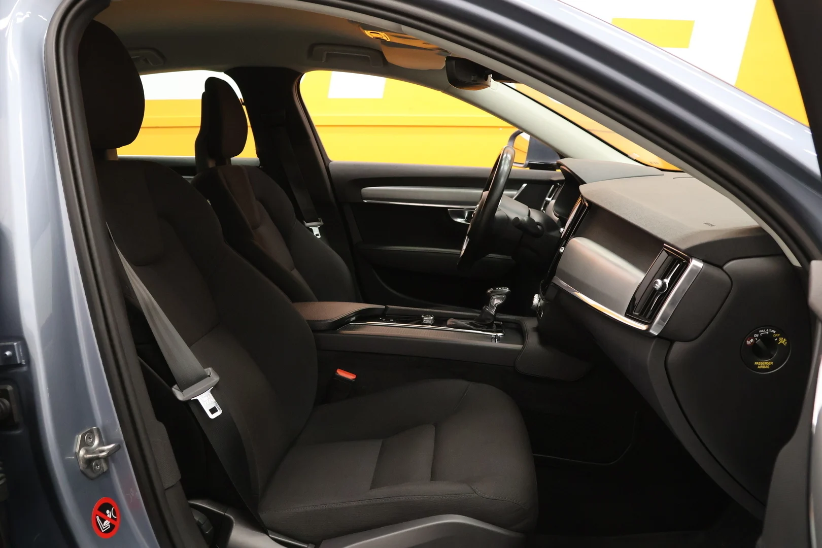Car Image - 6i0kdZjdnfxyrBwEKy91c6