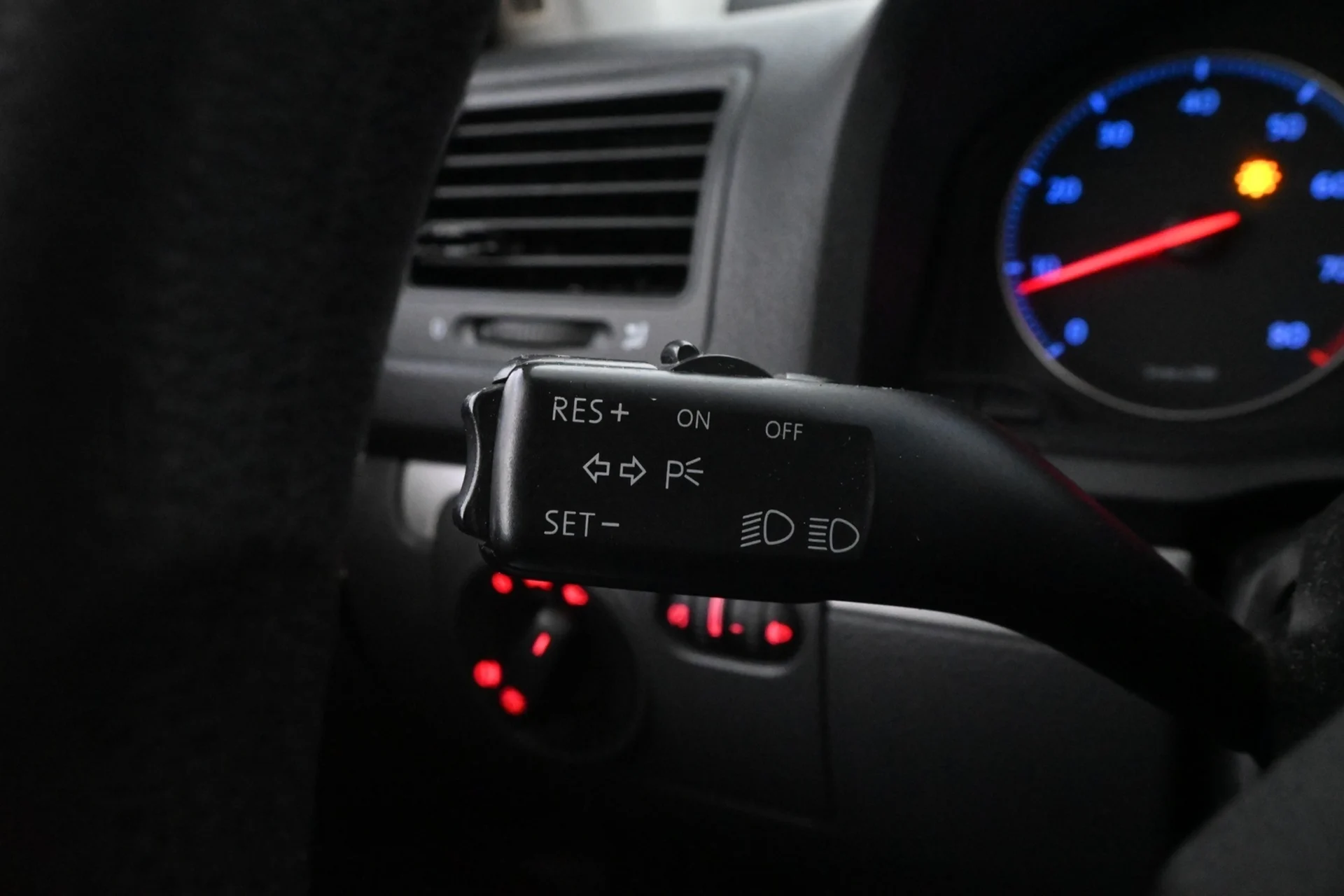 Car Image - 1NiIVaraT8eMsbV7UgXMRC