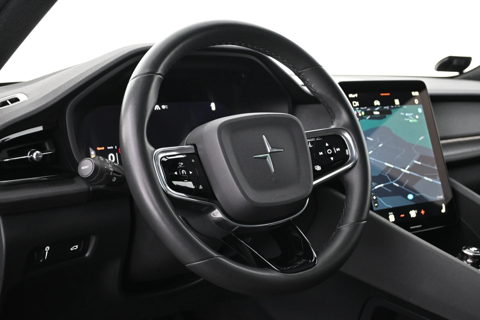 Car Image - LCzTpYPyAqGIkZJG0X8IP