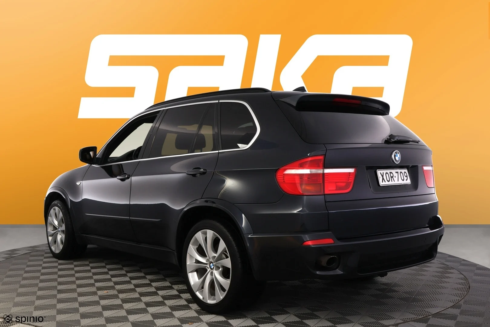 Car Image - 4SuMcyruJ4dh7d4pxATRES