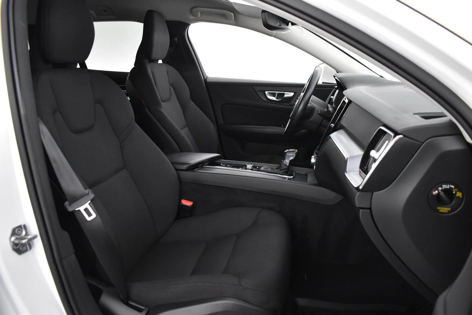 Car Image - 5pN36S9n7BJ4bsQlznTVhp