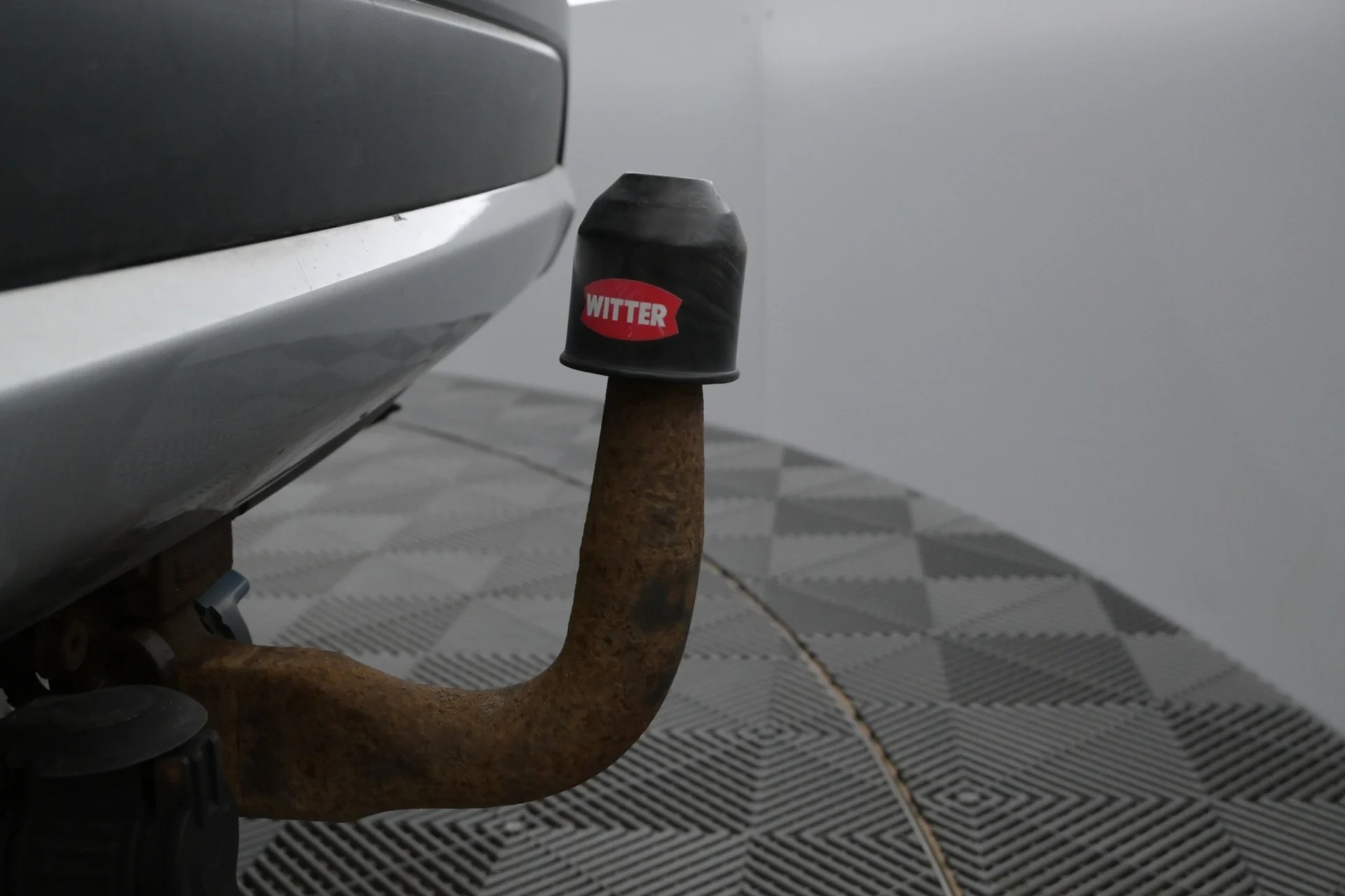 Car Image - 6ulHfedgdW8yZtE7uLhvSH