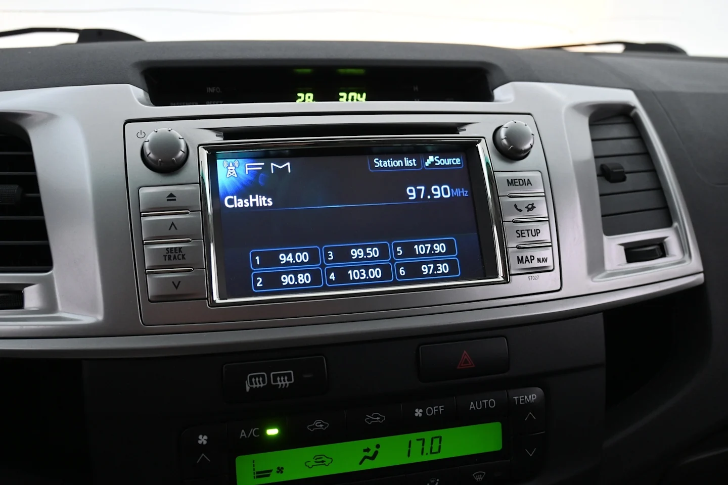 Car Image - 5dBAuPljwyHIuFzoFYdTlV