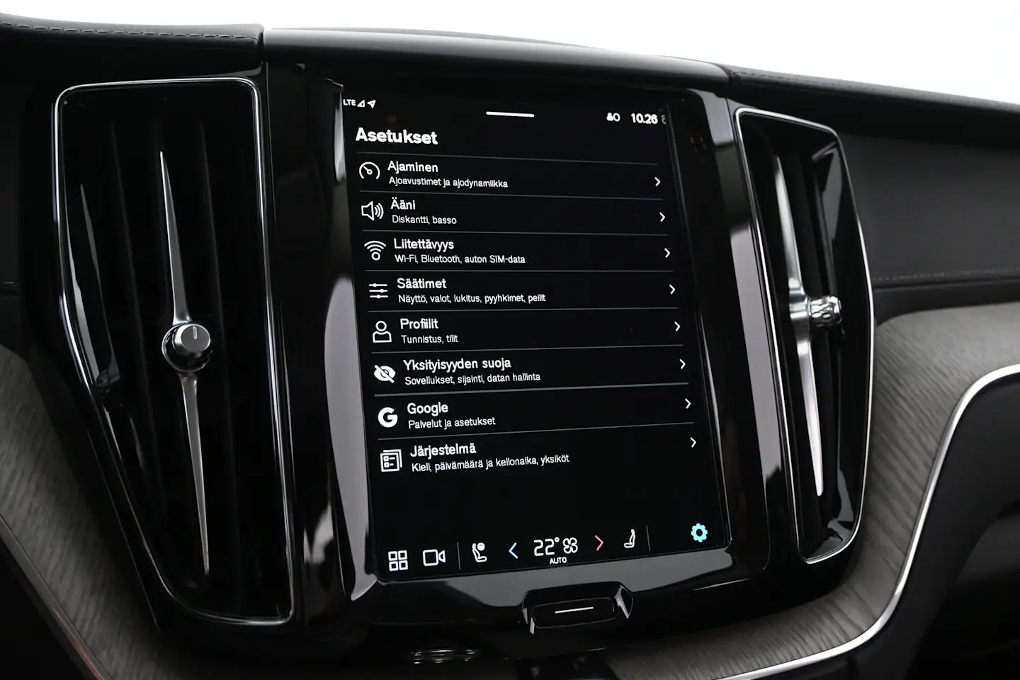 Car Image - m2boAQbSxQxH1pFwrENaH