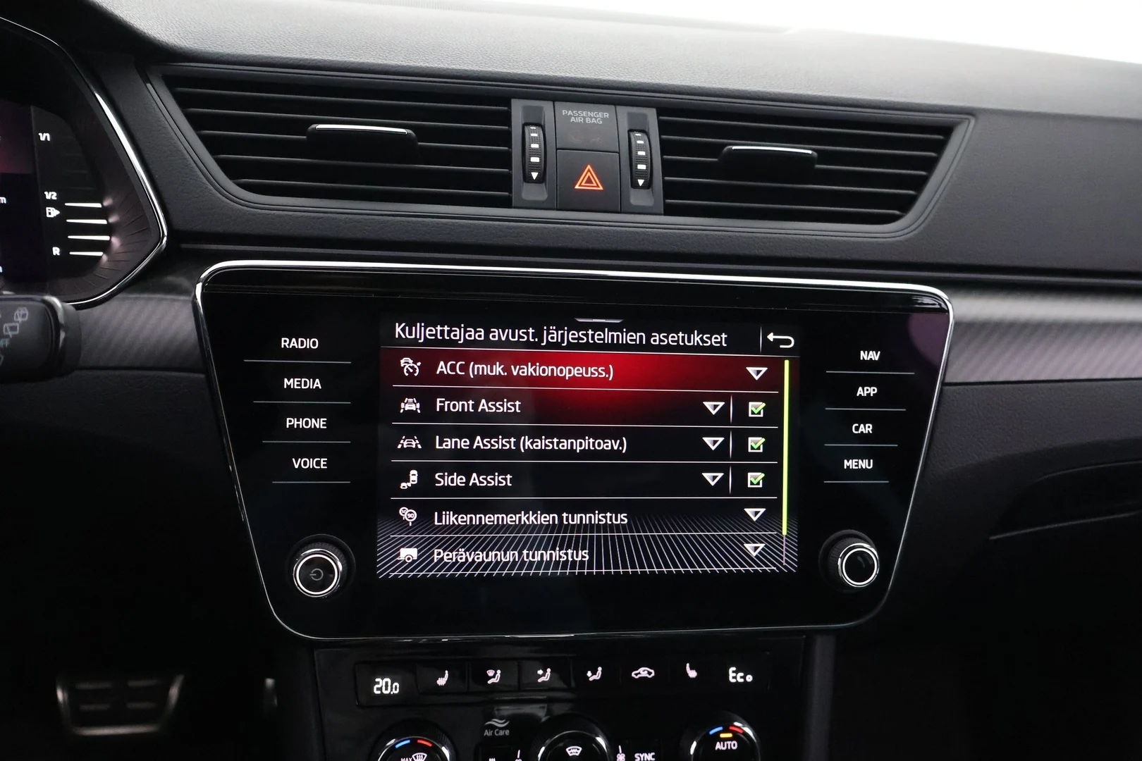 Car Image - 7FnYm6V1rkDS4VkWWBdUX4