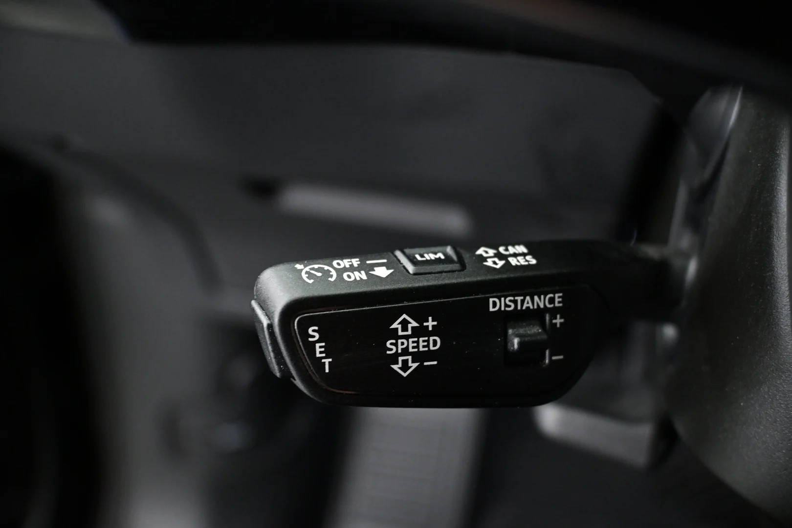 Car Image - j4MOEiYWG9vehRUY2Xqvm