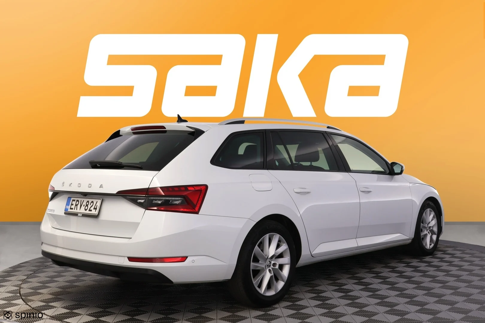 Car Image - 4l6YiS1ywvjkikTaTvpOq8