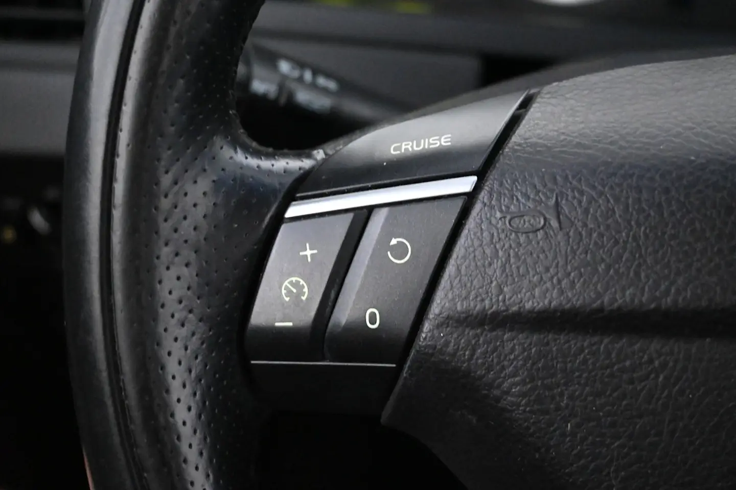 Car Image - 1li7hbA7bg4RWn1z0cgSMm
