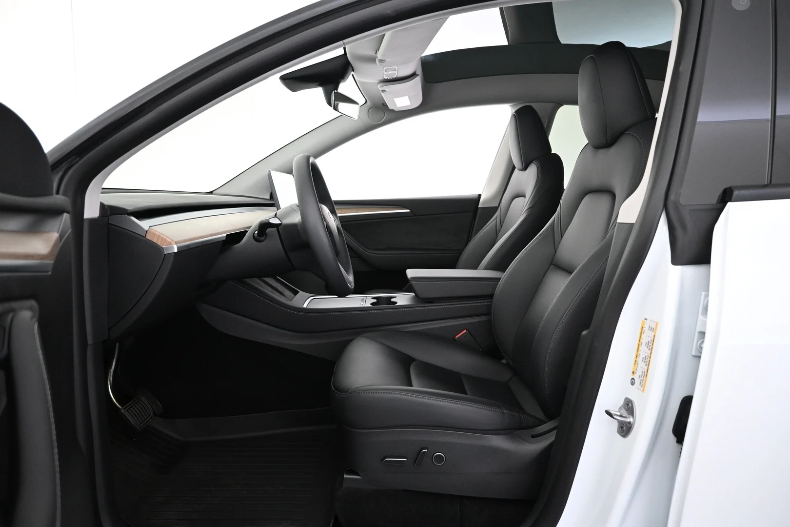 Car Image - 42escDt4d4ToeQAaHQQ6hH
