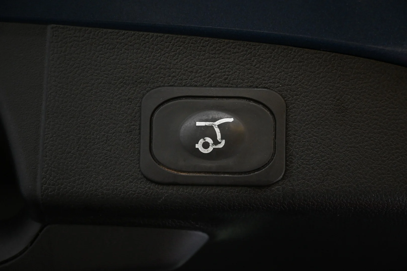 Car Image - 7J7gKpM9MmxeDiPmpVpHKH