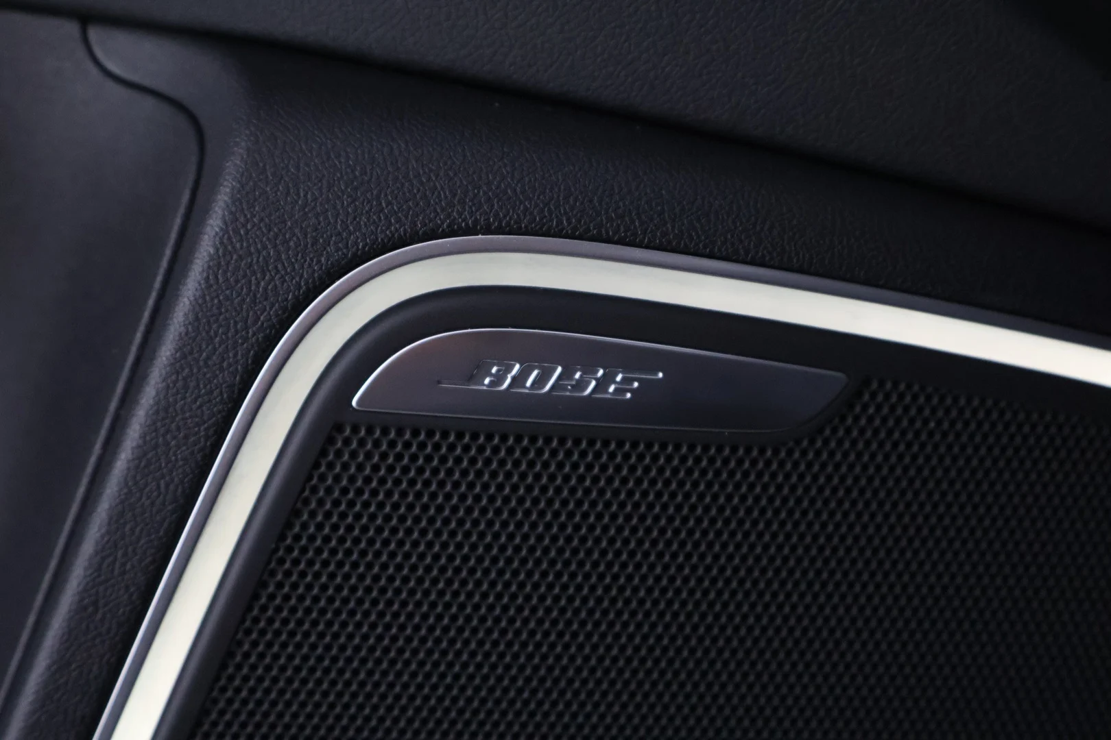 Car Image - XPqJVVB7tnBcQpK0jzR99