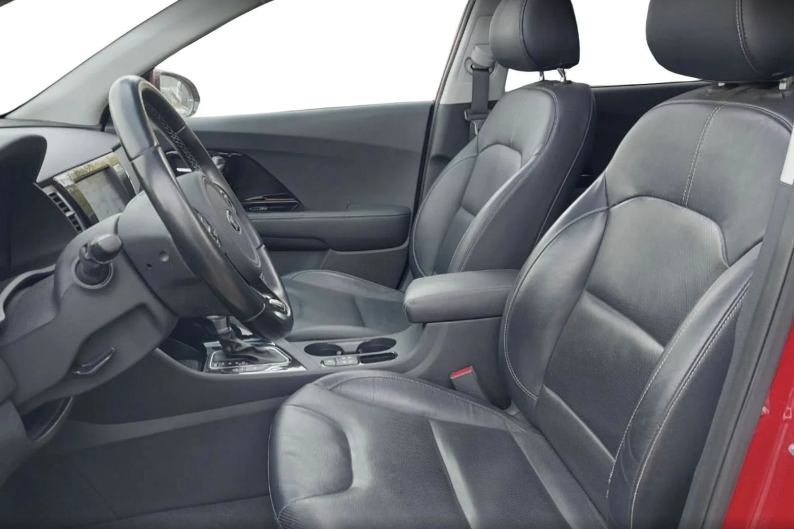 Car Image - 7yxuaOxPG7vQ1ShfqqVxj0