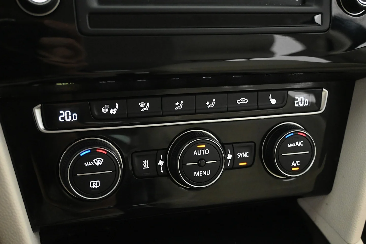 Car Image - iEyxyt8wNVpzfceczsdSw