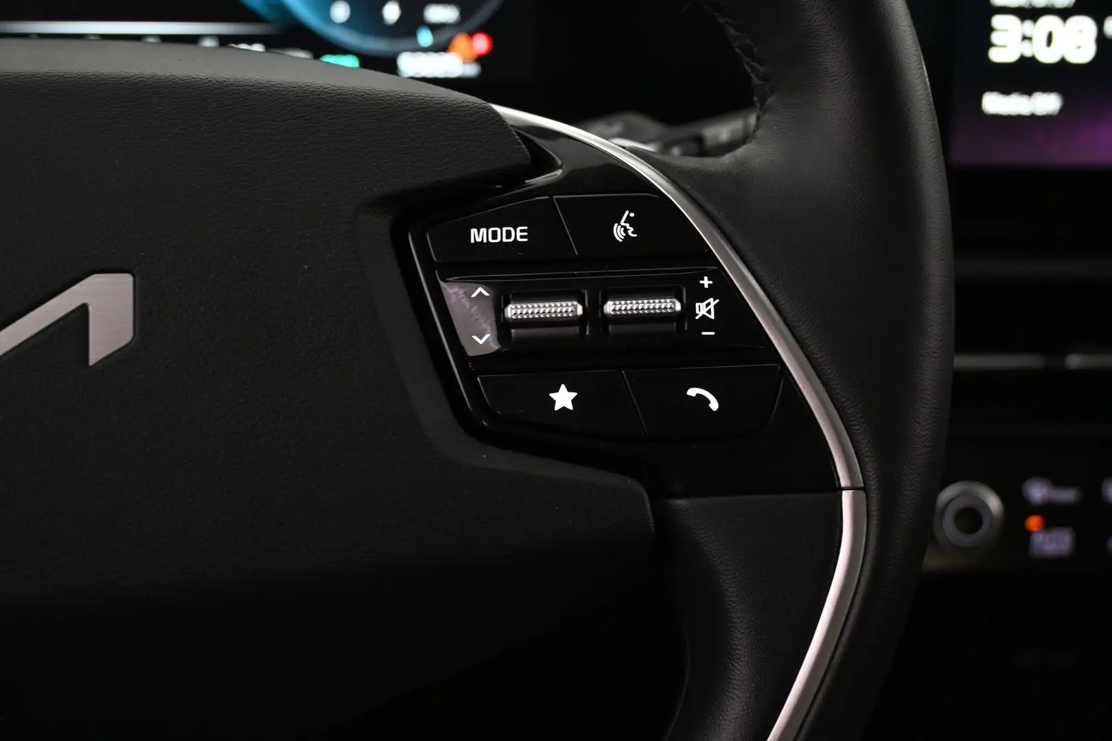 Car Image - 79NzBLCasWqD3ZfXfNrNQM
