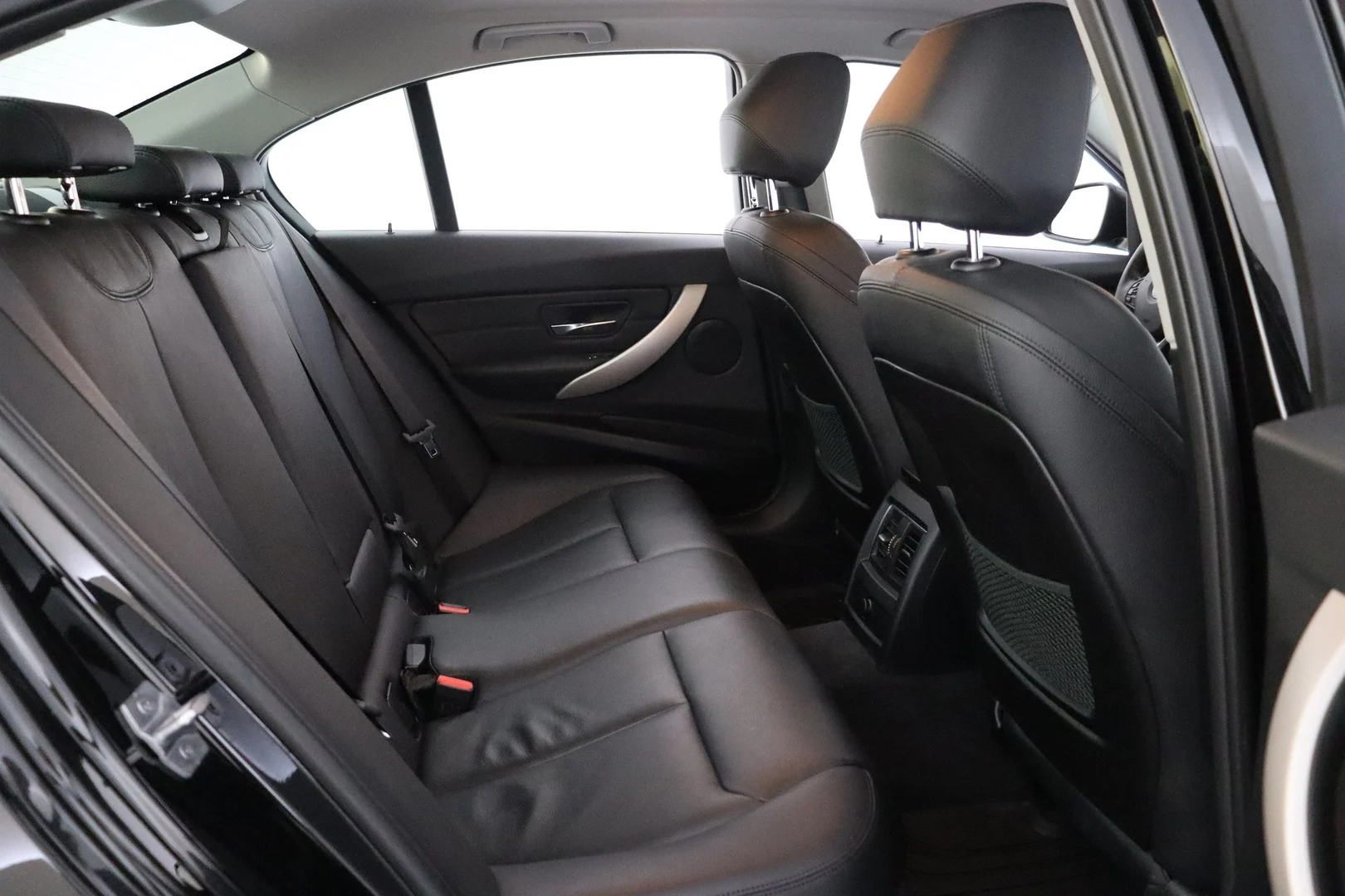 Car Image - 7h0j2dW6g61wGS2L6tNjHq